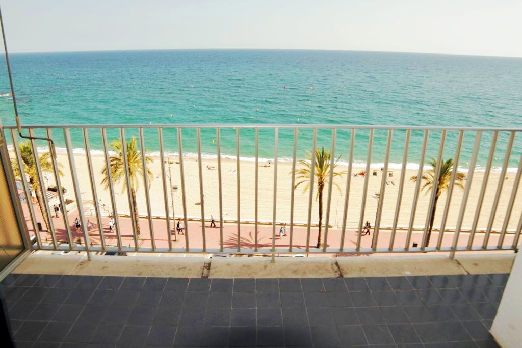 Apartaments Ar Easy Borodin Lloret de Mar Exterior foto